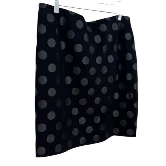 NWOT Akris Punto Lacquered Polka Dot Mini Black Skirt - Sz 12 - Picture 7 of 10